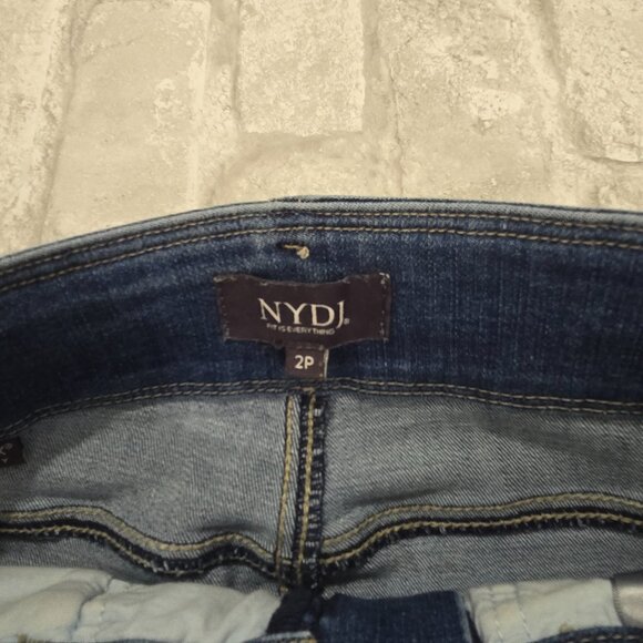 NYDJ 2P‎ LiftxTuck Ami Skinny Capris Denim Light Blue - Picture 3 of 10